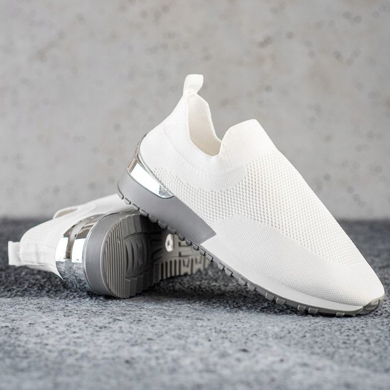 Renda Adidași cu deschidere albă 1