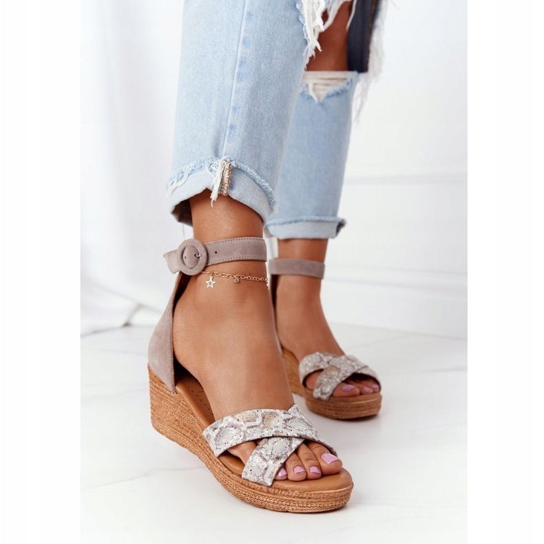 Sandale din piele de căprioară Maciejka 04565-04 Beige-Auriu bej 1