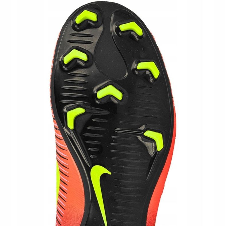 Pantofi de fotbal Nike Mercurial Vapor Xi Fg Jr 831945-870 multicolor roșu 1