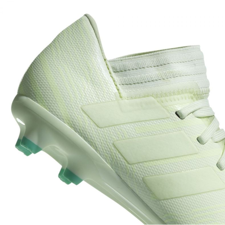 Ghete de fotbal Adidas Nemeziz 17.3 Fg Jr CP9167 verde verde 2