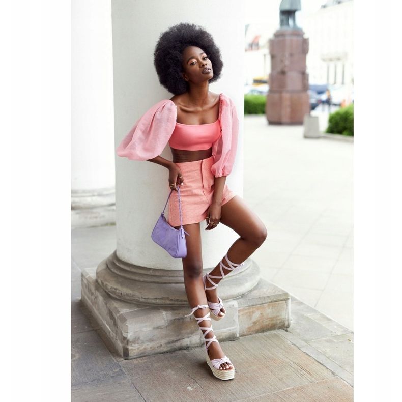 PS1 Sandale legate pe o platformă împletită Violet La Palma bej 1