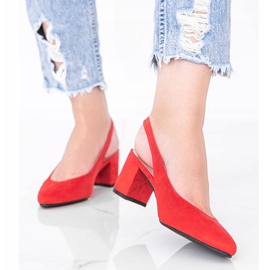 Pompele roșii pe postul lui Petty roșu 1