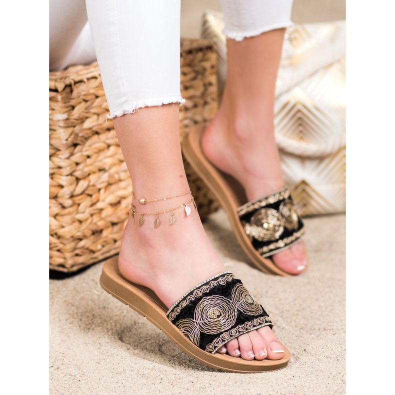 Bona Papuci eleganți negru 1