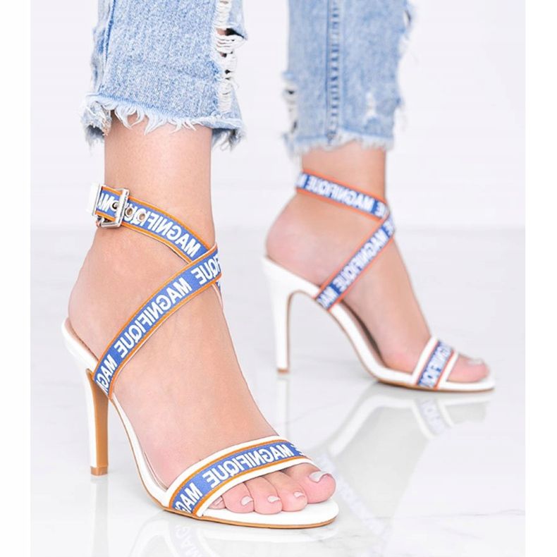 Sandale cu toc stiletto alb Venusi 1