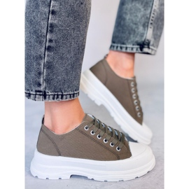 Adidași pentru femei verzi LA122 Verde 2