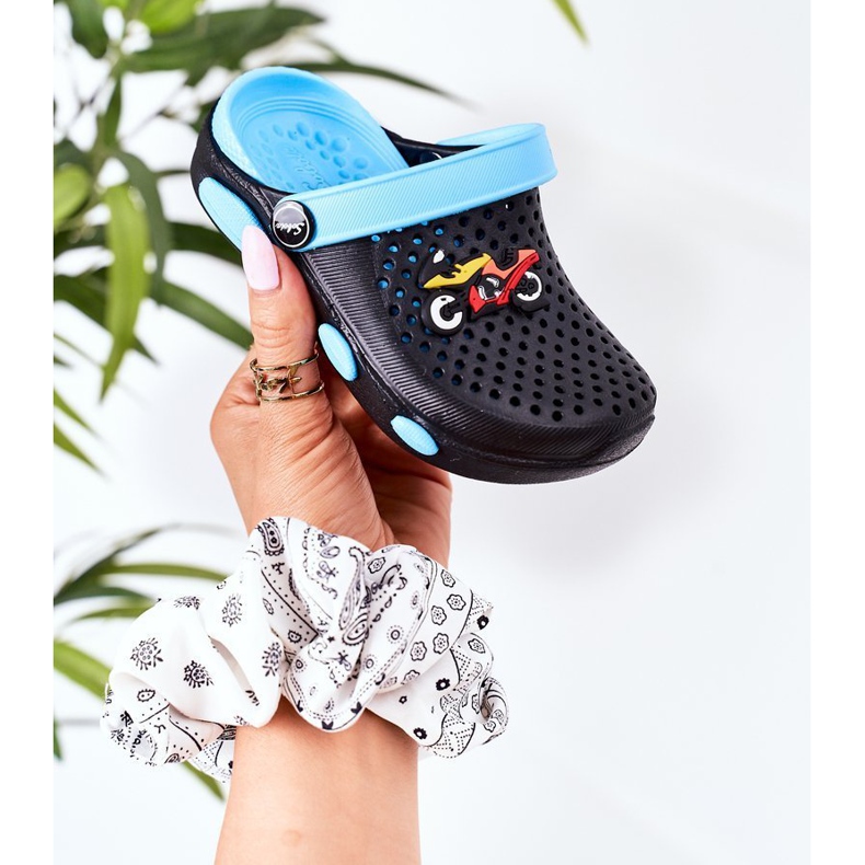 Papuci de spumă pentru copii Kroks Black-Blue Oliver negru albastru 2