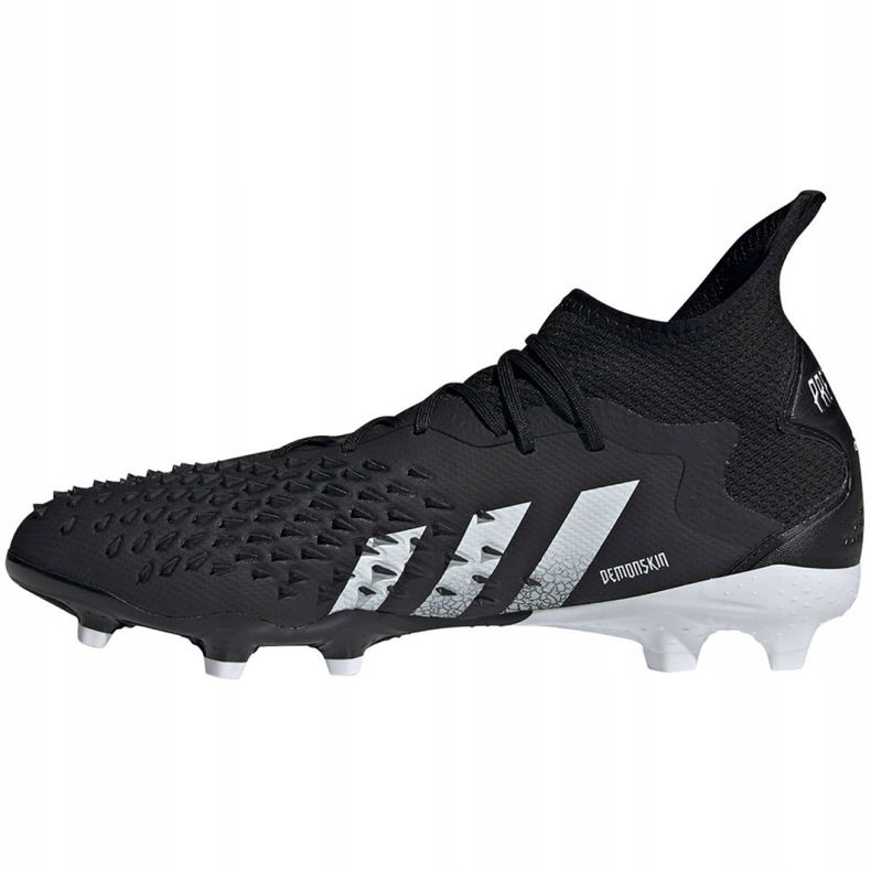 Ghete de fotbal Adidas Predator Freak.2 Fg M S42979 alb, alb, negru negru 1