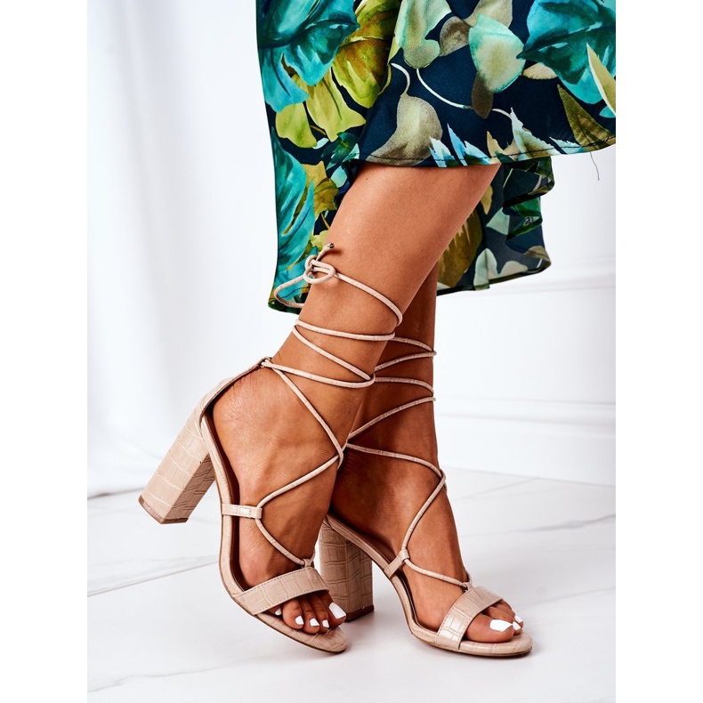 PS1 Sandale legate pe un bar de pasarelă bej 1