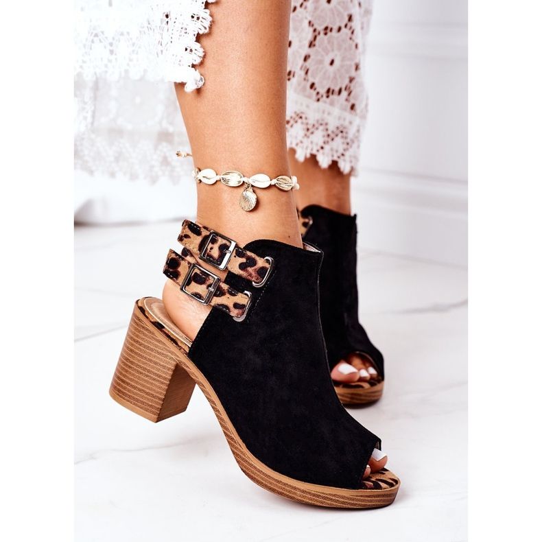 Sandale din piele de căprioară pe un bar Lu Boo Leopard negru maro 2