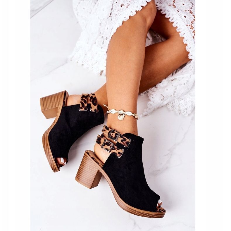 Sandale din piele de căprioară pe un bar Lu Boo Leopard negru maro 1