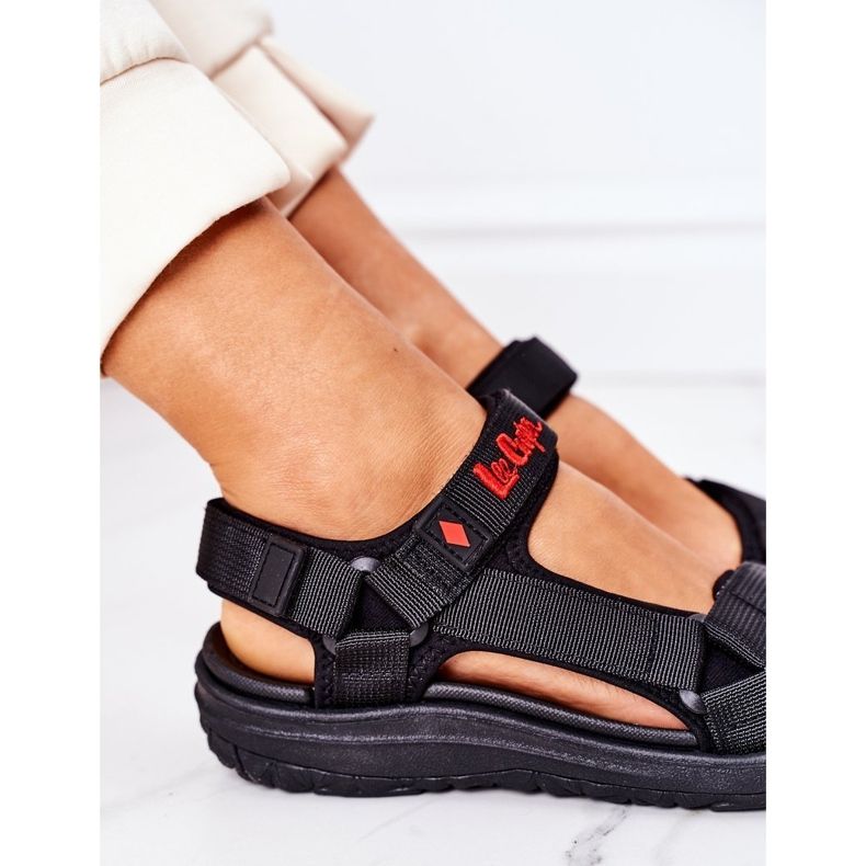 Sandale sport pentru femei Lee Cooper LCW-21-34-0211L Negru 1