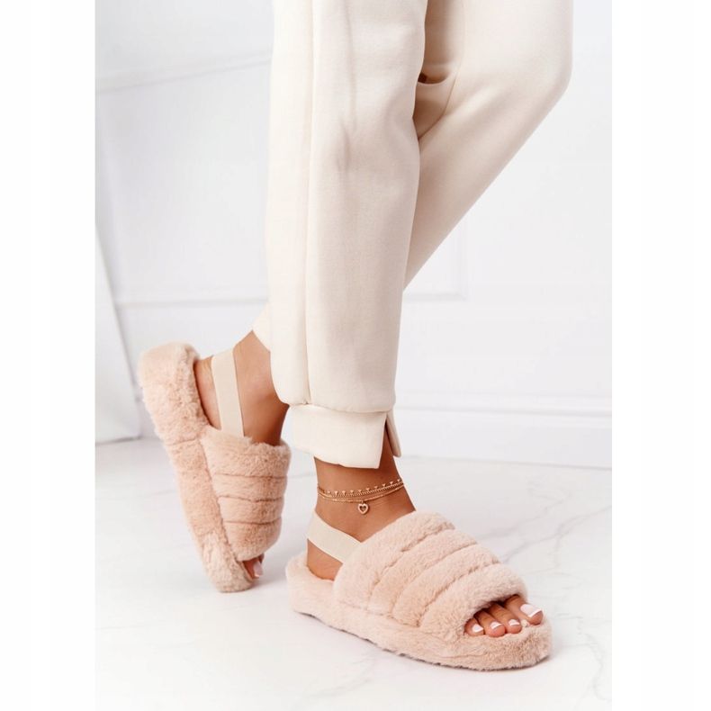 PS1 Papuci de blană pe platforma de fulgi de zăpadă bej 1