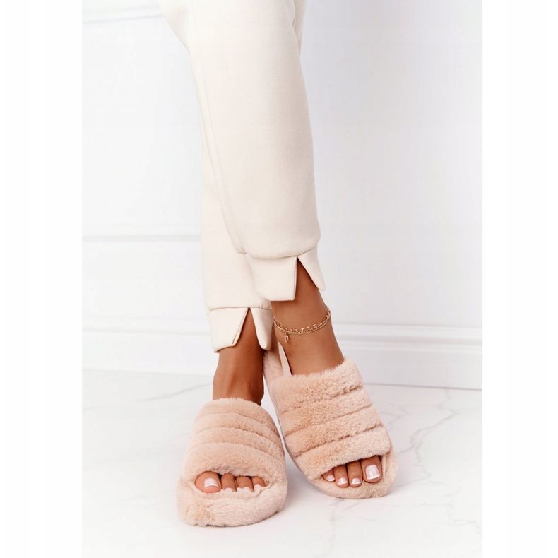 PS1 Papuci de blană pe platforma de fulgi de zăpadă bej 2