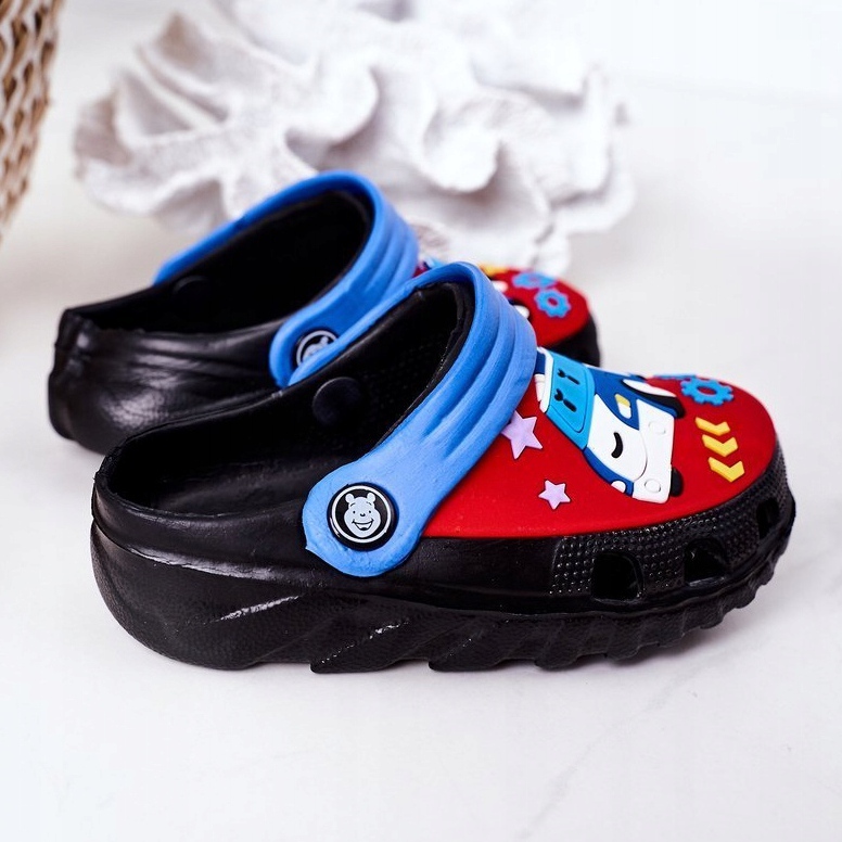 Papuci de spumă pentru copii Crocs Black Blue Oscar negru roșu albastru 1