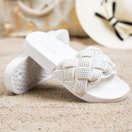 Groto Gogo Papuci din material textil cu cristale alb 1 Groto Gogo Papuci din material textil cu cristale alb 1