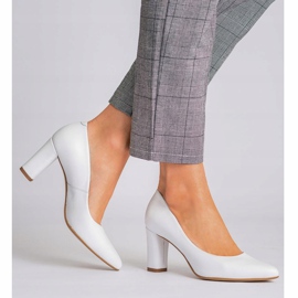 Marco Shoes Pompe clasice din piele albă 1