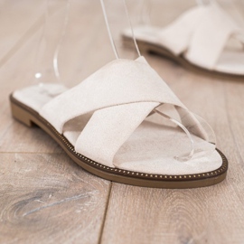 Ideal Shoes Papuci eleganti din piele intoarsa bej 1