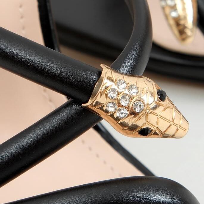 Papuci negri M311P negri pe un știft negru 2