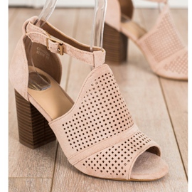 SHELOVET Sandale ajurate încorporate bej 1