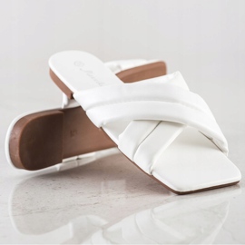 Mannika Papuci confortabili din piele ecologică alb 1