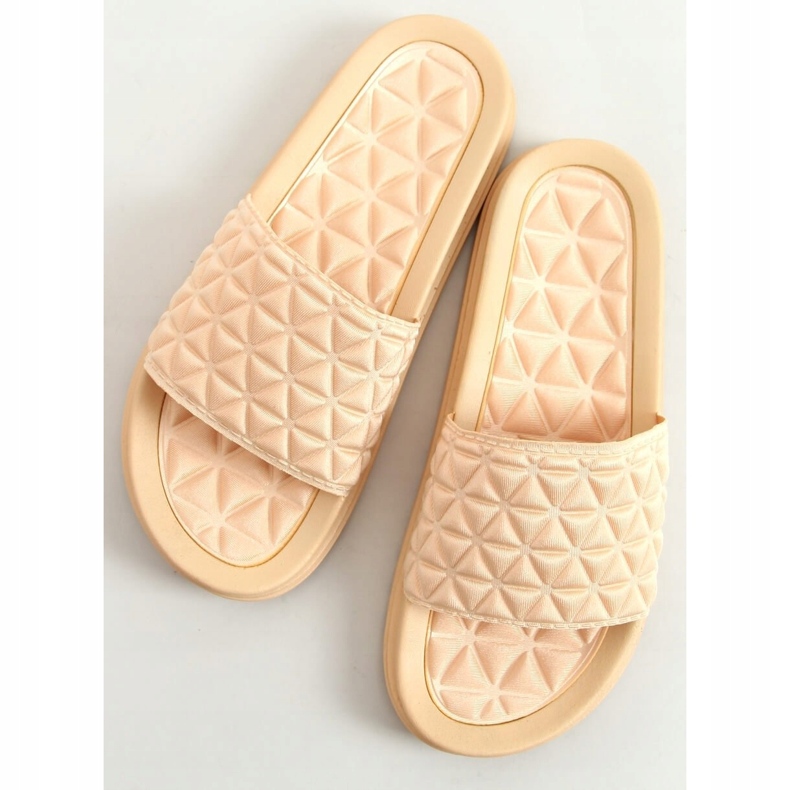 Papuci bej femei 10-251 Bej 1