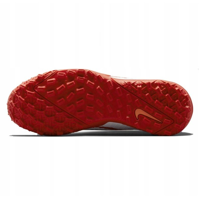 Pantofi de fotbal Nike Superfly 8 Academy CR7 Tf Jr DB2679-600 gri / argintiu, alb, roșu alb 2