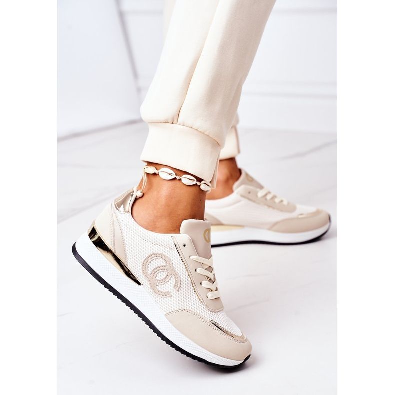 PE1 Încălțăminte sport pentru femei Adidași bej sub control 2