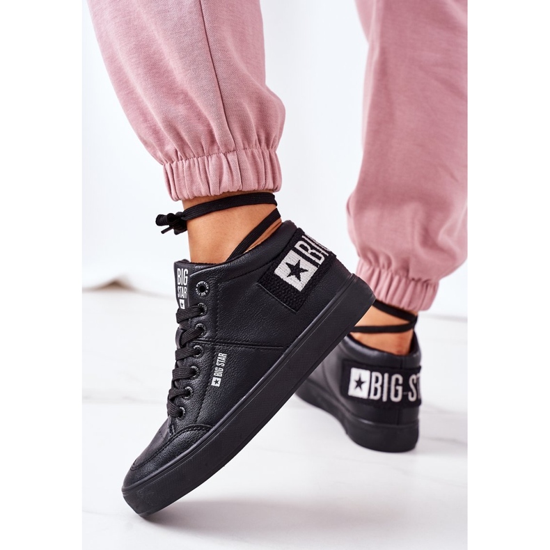 Adidași pentru femei Big Star Warm Black EE274351 negru 1