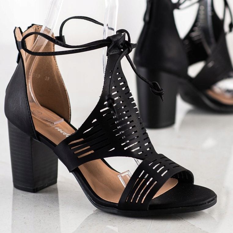 Renda Sandale ajurate cu legătură negru 1
