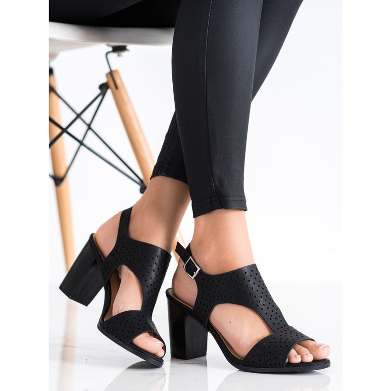 Renda Sandale ajurate cu piele ecologică negru 1