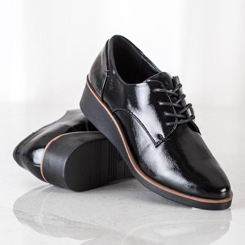 Pantofi cu pană Vinceza negru 1