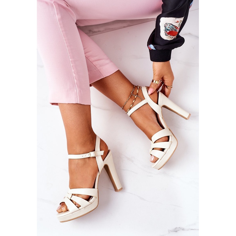 PW1 Sandale elegante pe o bară Anastasia bej 1