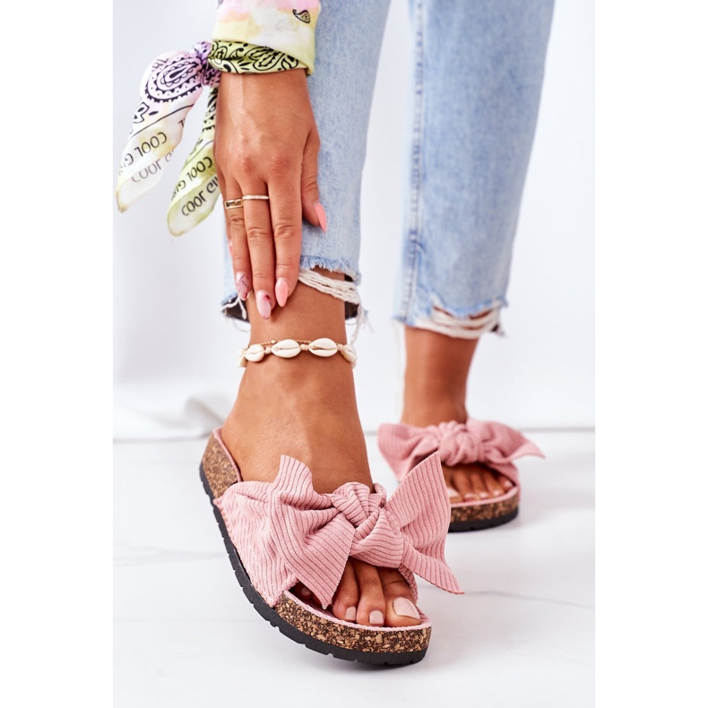 PS1 Papuci roz din catifea la Cork Summertime 2 PS1 Papuci roz din catifea la Cork Summertime 2