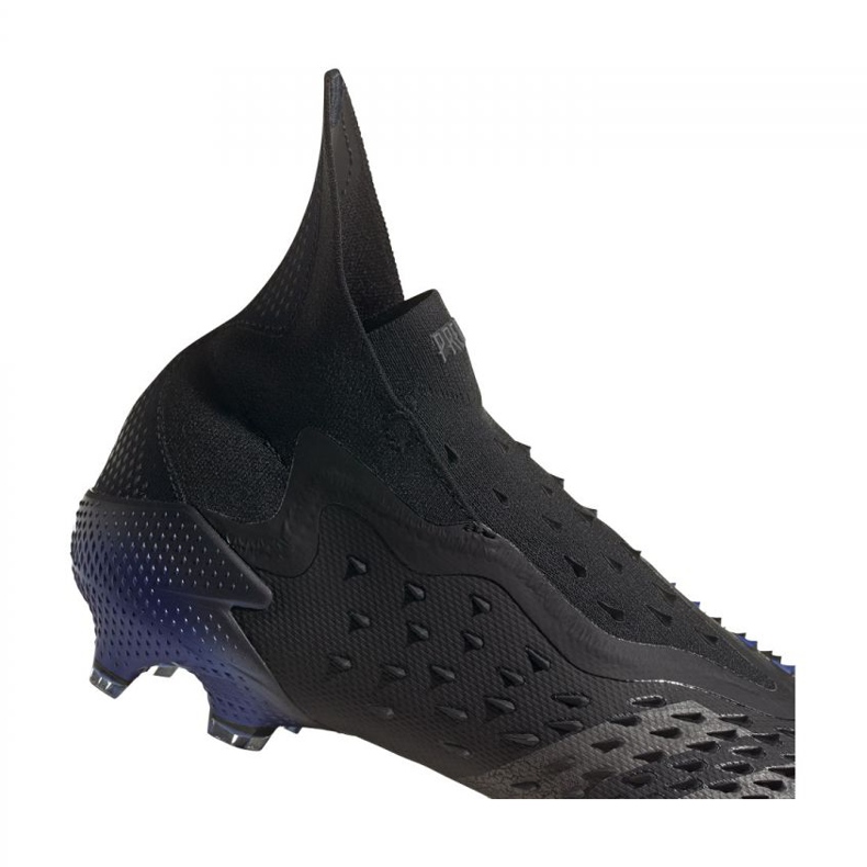 Ghete de fotbal Adidas Predator Freak + Fg M FY6241 negru negru 1