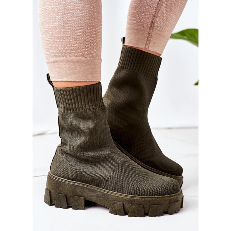 PS1 Muncitori din țesături elastice pe platforma de inspirație verde 1