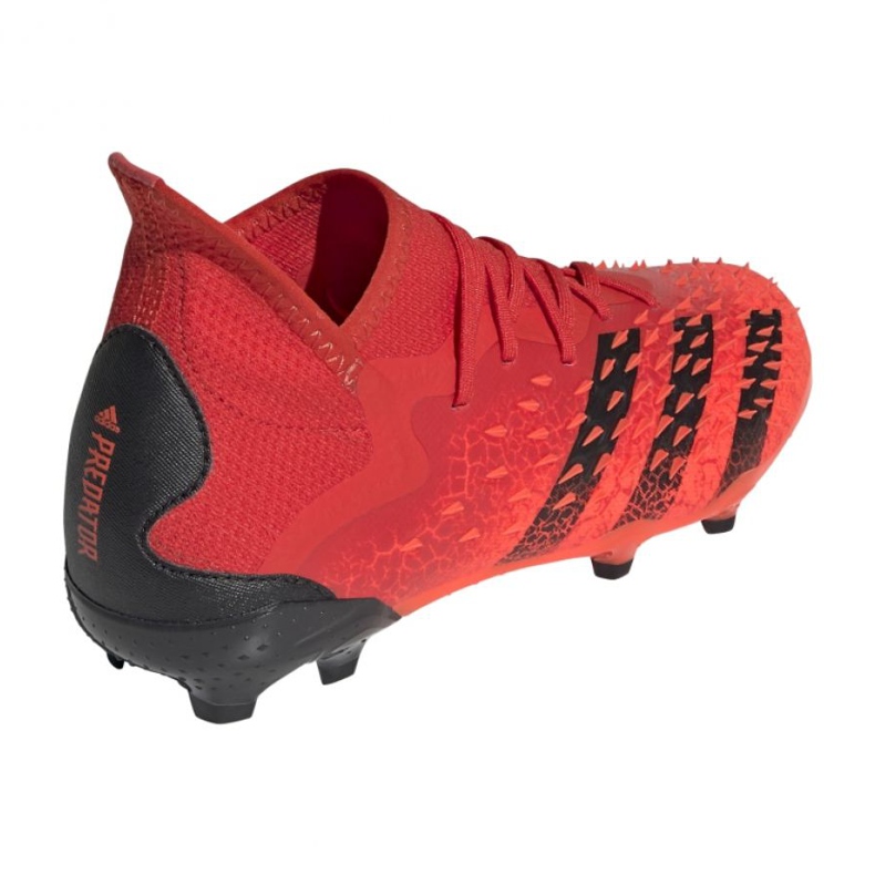 Ghete de fotbal Adidas Predator Freak.1 Fg Jr FY6262 roșu portocale si rosii 2