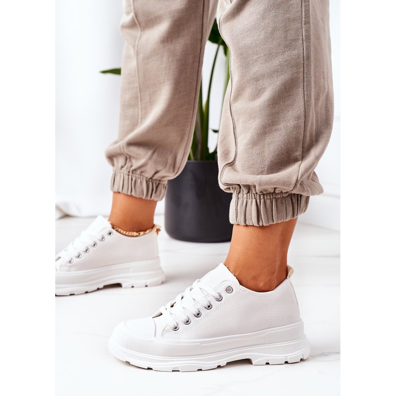 Adidași pentru femei White Travel Time alb 1