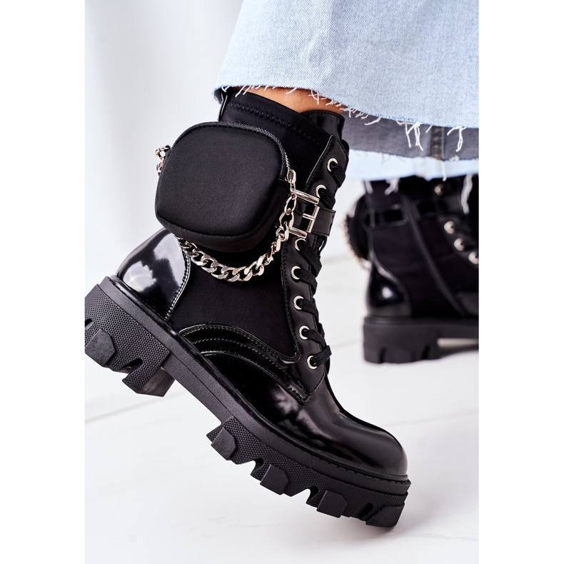 PS1 Lucrătorii calzi cu rinichi negru capătă aspectul 1