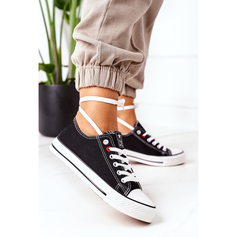 NEWS Adidași clasici negri pentru femei, cu talpă albă Ecoma negru 2