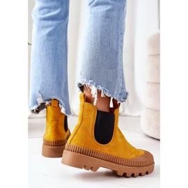 Mulanka Lucrătorii din piele de căprioară de pe platforma galbenă vin cu mine 2