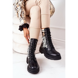 Lucrători din Povestea de dragoste din țesături negre elastice maro 1