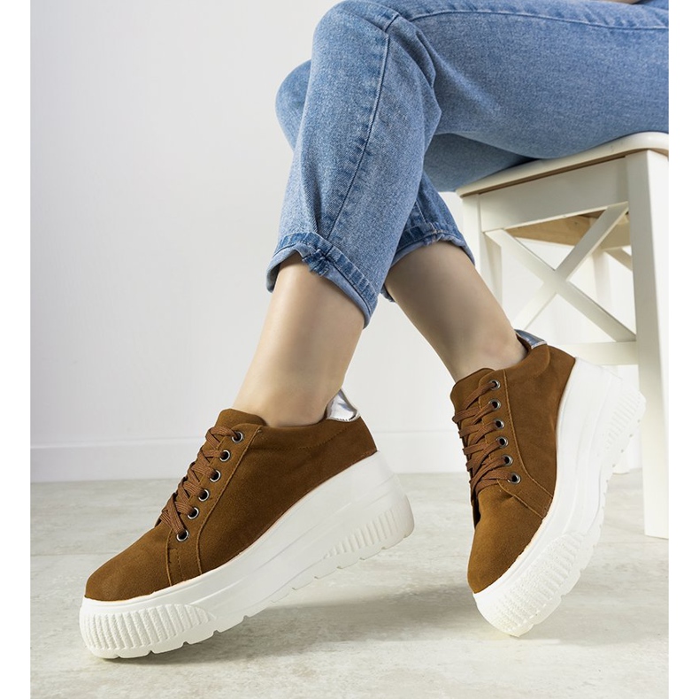 Adidași sport de culoare maro cu talpă înaltă Rapter 1