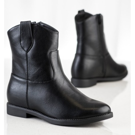 J. Star Cowgirls negre pe o pană negru 1 J. Star Cowgirls negre pe o pană negru 1