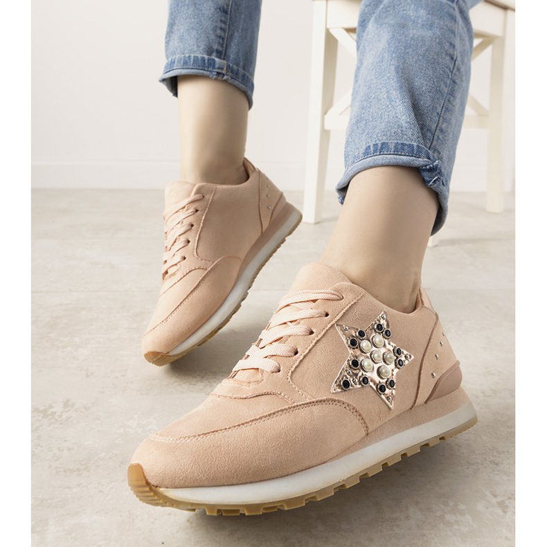 Adidași sport de culoare roz, decorați cu știfturi Ruler 1