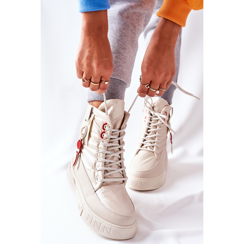 PB1 Trappers Cascia de culoare bej 1 PB1 Trappers Cascia de culoare bej 1