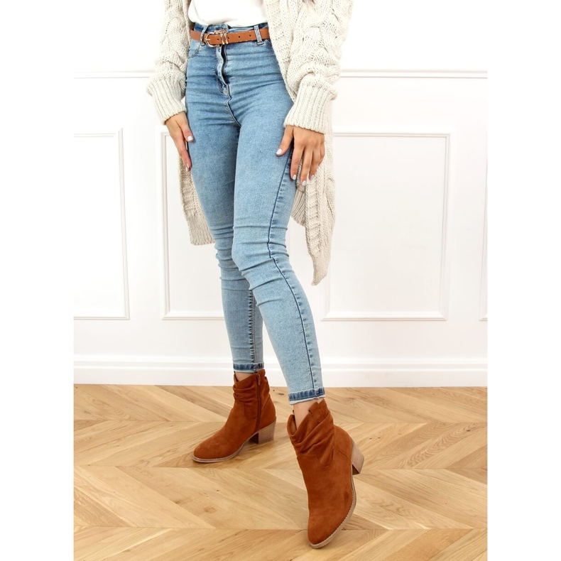 Cizme cu toc mic camel Z1165 Camel maro 2