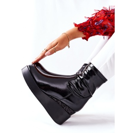 S.Barski Cizme de damă pe pană lacuit negru Therapie 1