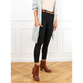 Tocuri înalte maro 3654 Camel 2 Tocuri înalte maro 3654 Camel 2