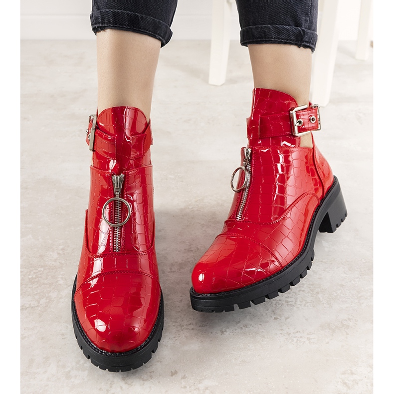 Cizme roșii în modelul pielii de crocodil Hadley roșu 1