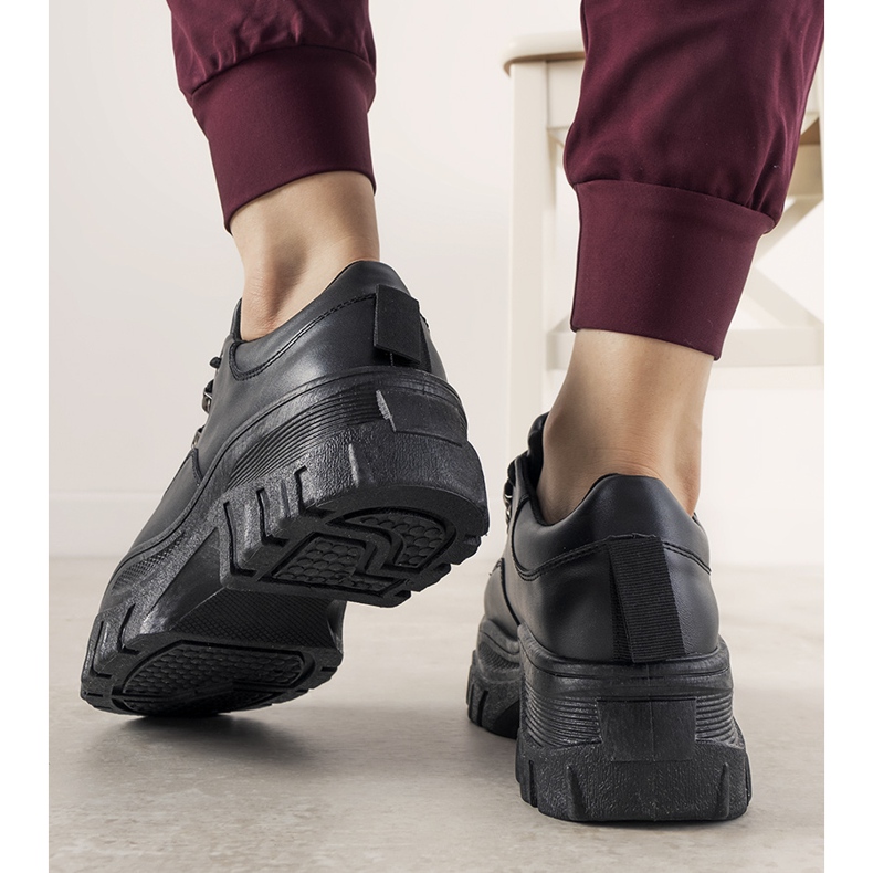 Adidași sport negri pentru femei Keygo negru 1